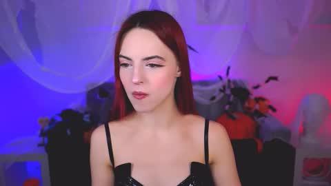 Snapshot of evanellson chatting on 10-26-25, 09:26 Eva online show from 10-26-25, 09:26