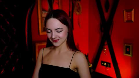 Snapshot of evanellson chatting on 11-04-25, 12:26 Eva online show from 11-04-25, 12:26