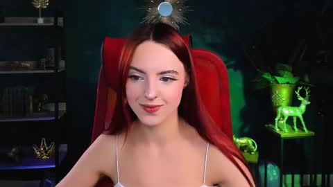 Snapshot of evanellson chatting on 11-11-25, 12:27 Eva online show from 11-11-25, 12:27