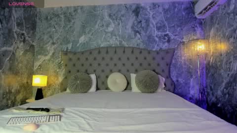 EVA online show from 04-04-26, 06:49