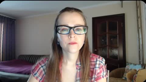 Snapshot of evangeline06 chatting on 03-10-25, 08:15 YourMistress online show from 03-10-25, 08:15
