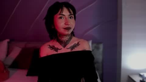 Eva online show from 01-17-25, 05:51