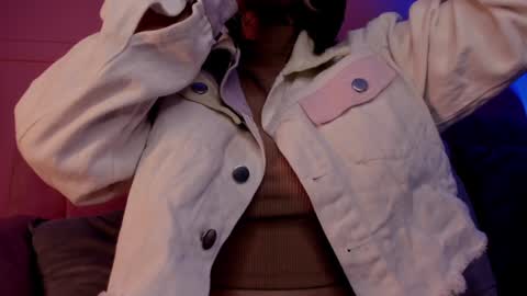 Eva online show from 02-05-25, 12:06