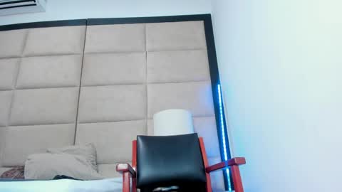 Snapshot of evangeline_sweet4 chatting on 04-15-26, 08:20 EVANGELINE online show from 04-15-26, 08:20