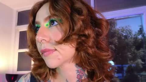 Evangelyne online show from 09-30-25, 03:50