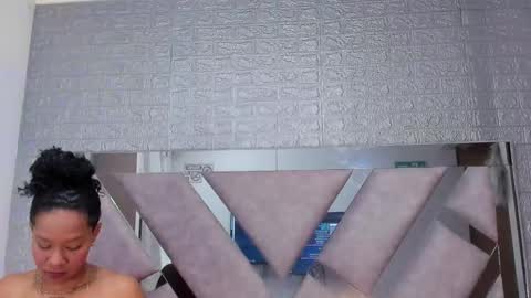 Evan and Susan online show from 09-29-25, 04:45