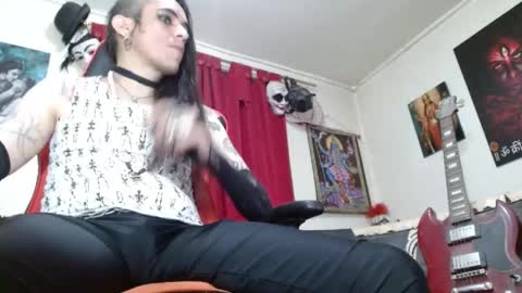 evans_xy online show from 06-01-26, 11:28