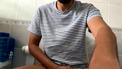 Snapshot of evansjacob chatting on 10-04-25, 09:07 evansjacob online show from 10-04-25, 09:07