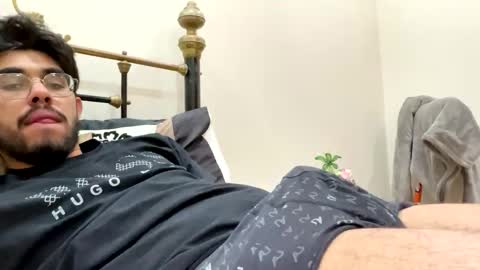 Snapshot of evansjacob chatting on 10-05-25, 10:40 evansjacob online show from 10-05-25, 10:40