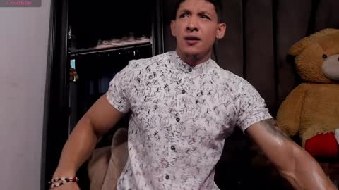 Snapshot of evansstorm01 chatting on 12-20-24, 02:38 online show from 12-20-24, 02:38