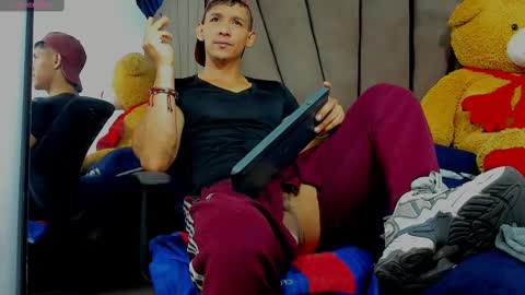 Snapshot of evansstorm01 chatting on 03-07-25, 02:01 online show from 03-07-25, 02:01