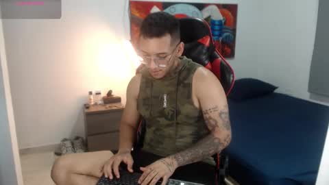   online show from 02-04-26, 01:22