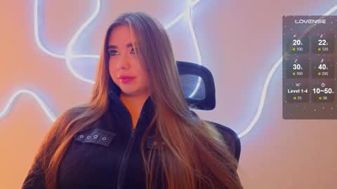 Snapshot of evapuff chatting on 11-17-25, 10:21 evapuff online show from 11-17-25, 10:21