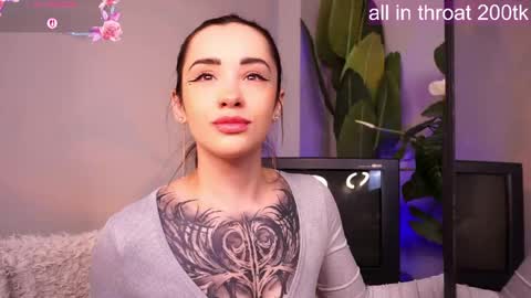 Snapshot of evarabbit chatting on 06-01-26, 02:02 Eva online show from 06-01-26, 02:02