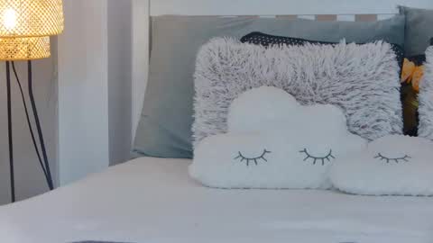 evareyss online show from 02-18-25, 08:27