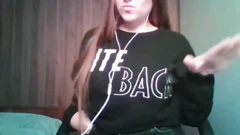 Snapshot of evasapples2026 chatting on 01-31-26, 07:23 evasapples2026 online show from 01-31-26, 07:23