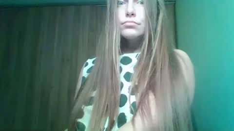 Snapshot of evasapples2026 chatting on 02-08-26, 06:55 evasapples2026 online show from 02-08-26, 06:55