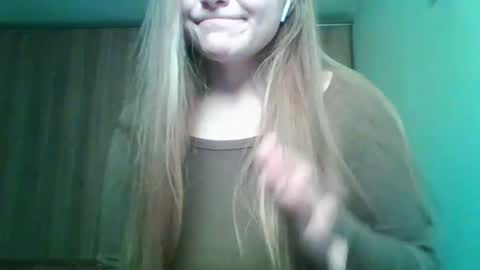 Snapshot of evasapples2026 chatting on 03-04-26, 10:38 evasapples2026 online show from 03-04-26, 10:38