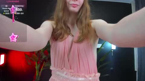 Snapshot of evaselin chatting on 02-11-25, 05:26 Eva online show from 02-11-25, 05:26