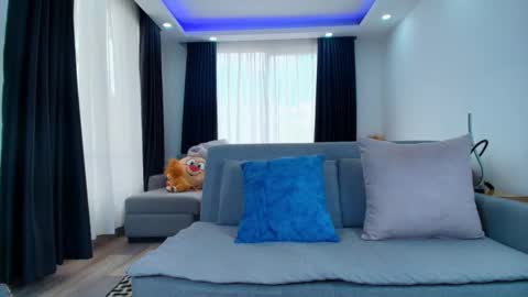  EVA LUNA online show from 11-07-25, 07:03