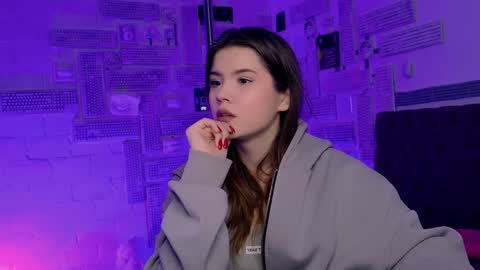 Eva  next stream -  - 1600 UTC2000  online show from 02-06-25, 12:05