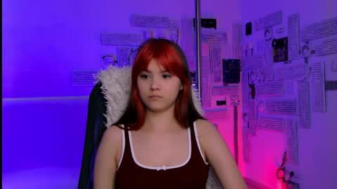 Snapshot of evathopson chatting on 05-10-26, 12:10 Eva next stream - - 1600 UTC2000 online show from 05-10-26, 12:10