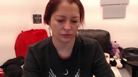 Eva Twiss online show from 04-19-26, 11:53