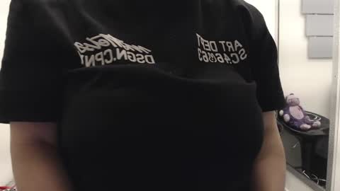 Eva Twiss online show from 04-22-26, 12:28