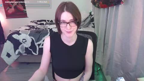 Snapshot of evavivi59 chatting on 02-14-25, 02:50 Vivi online show from 02-14-25, 02:50