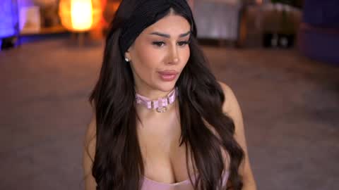 Eva online show from 02-05-25, 01:54