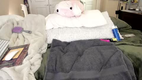 Snapshot of eve003300 chatting on 02-01-25, 02:16 Goddess Eve online show from 02-01-25, 02:16