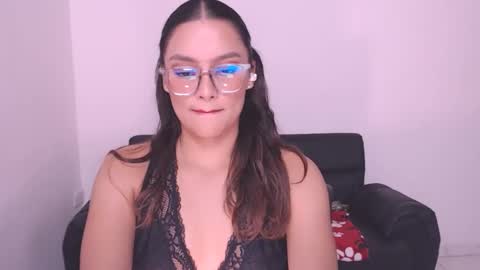 Eve Rox18 online show from 01-14-25, 05:51