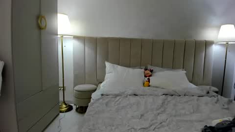 Snapshot of evebel chatting on 01-17-25, 12:42 Eve online show from 01-17-25, 12:42