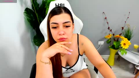 eveeevian online show from 04-24-26, 11:12