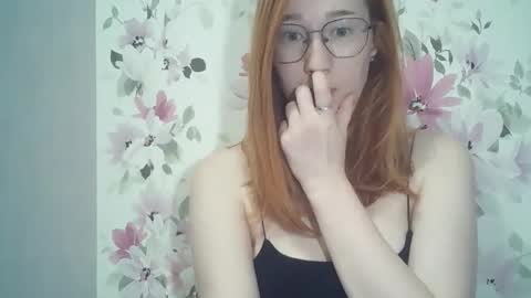 Evelina online show from 04-22-26, 04:08
