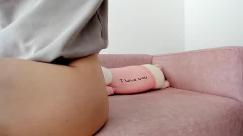 Snapshot of evelin_gh1 chatting on 12-27-24, 05:26 Evelin online show from 12-27-24, 05:26