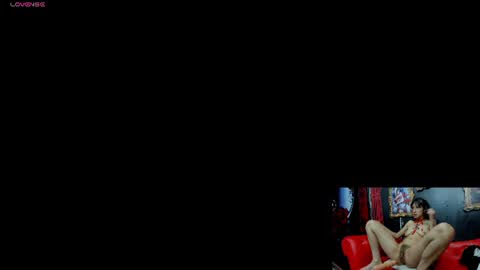 Snapshot of evelin_hellsing chatting on 06-11-26, 03:32 Evelin Hellsing online show from 06-11-26, 03:32