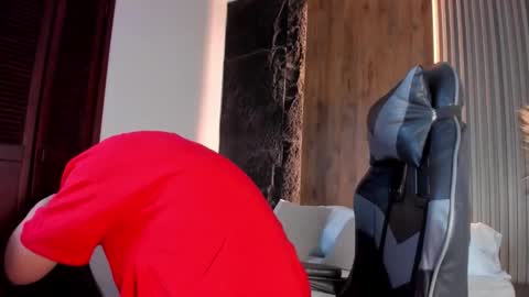 E V E L I N online show from 12-02-25, 02:06