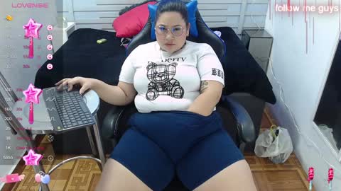 Snapshot of evelin_zaens chatting on 01-26-25, 09:51 evelin zaens online show from 01-26-25, 09:51