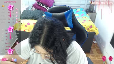 Snapshot of evelin_zaens chatting on 02-07-25, 10:08 evelin zaens online show from 02-07-25, 10:08