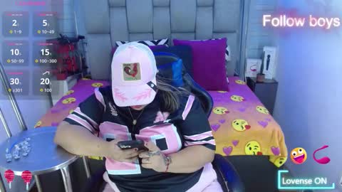 Snapshot of evelin_zaens chatting on 11-01-25, 05:20 evelin zaens online show from 11-01-25, 05:20