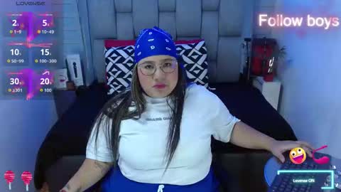 Snapshot of evelin_zaens chatting on 11-15-25, 04:21 evelin zaens online show from 11-15-25, 04:21