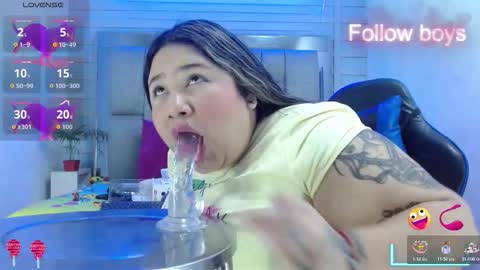 Snapshot of evelin_zaens chatting on 12-01-25, 04:28 evelin zaens online show from 12-01-25, 04:28