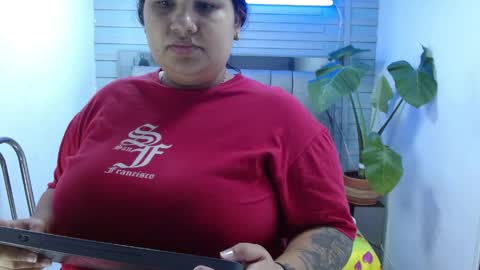 evelin zaens online show from 04-26-26, 03:59