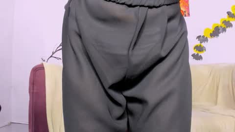 evelina online show from 10-28-25, 07:05