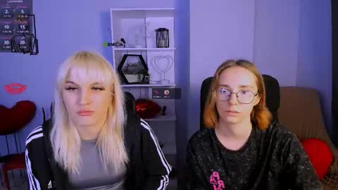 evelina online show from 11-23-25, 08:08