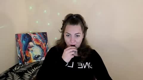 Lydia online show from 10-15-25, 07:52