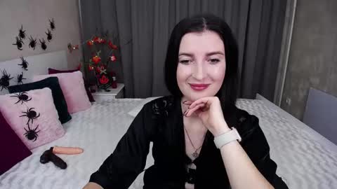 Snapshot of evelingills chatting on 10-29-25, 06:37 Evelin online show from 10-29-25, 06:37