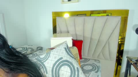 DAYANITA online show from 12-24-24, 07:22