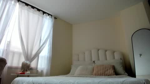 Eve online show from 11-11-25, 05:57